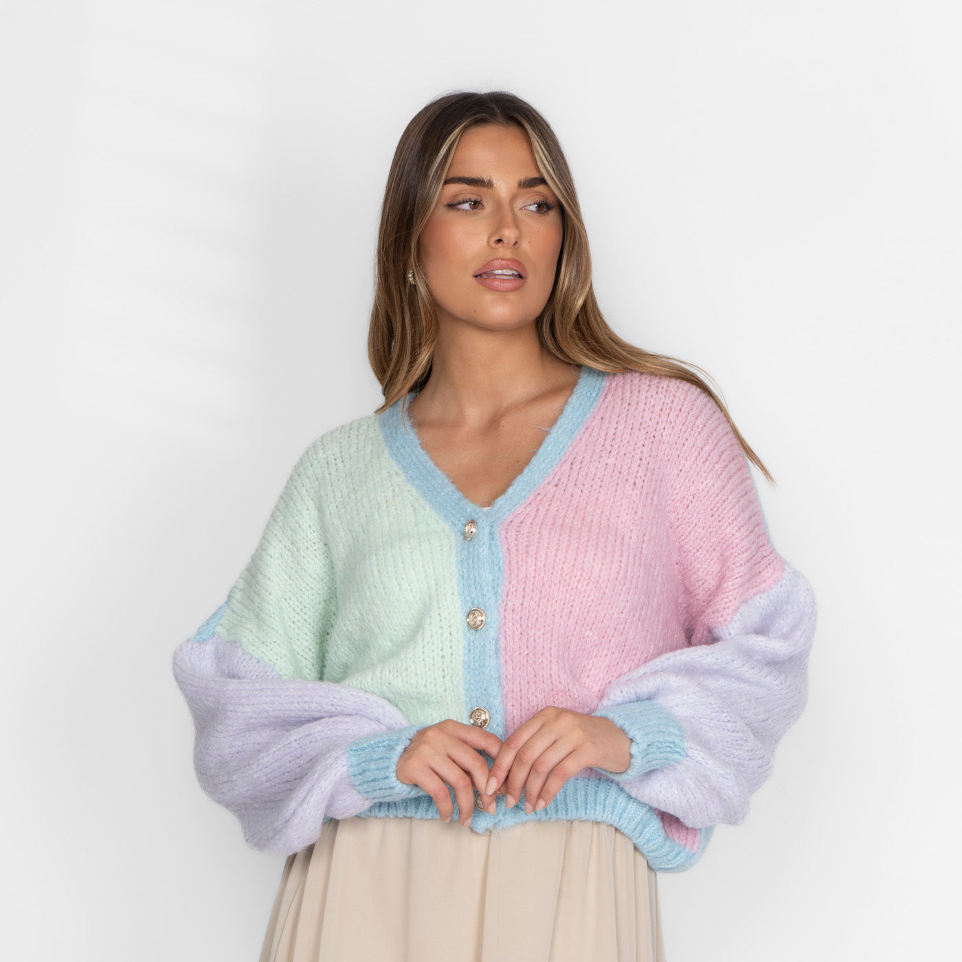 Cárdigan Oversize de Terciopelo Pastel